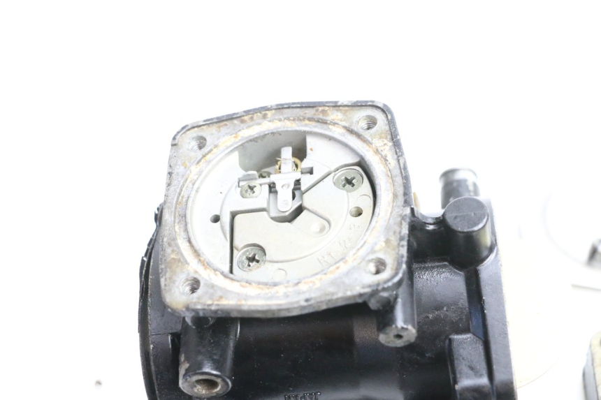 photo de CARBURADOR YAMAHA WAVE RUNNER GP R 1200 (2000 - 2003) - Marcados y referencias originales