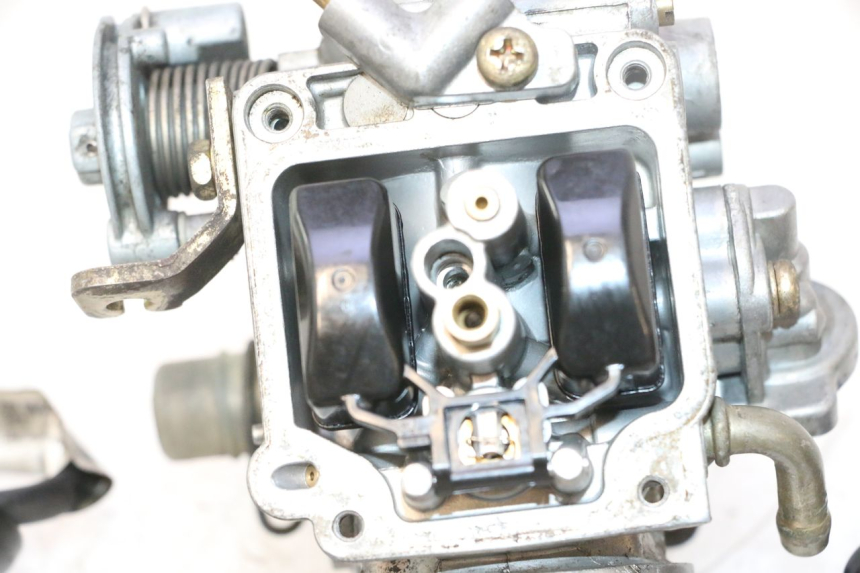 photo de CARBURADOR PIAGGIO X9 EVOLUTION 125 (2003 - 2007) - Zoom estado de uso