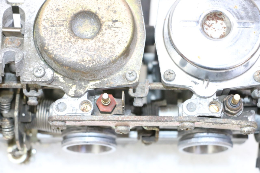 photo de CARBURADOR YAMAHA XJN DIVERSION 600 (2000 - 2003) - Zoom estado de uso