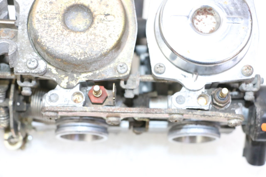 photo de CARBURADOR YAMAHA XJN DIVERSION 600 (2000 - 2003) - Otra perspectiva