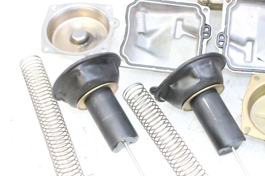 photo de CARBURADOR YAMAHA XJN DIVERSION 600 (2000 - 2003) - Ángulo de visión alternativo