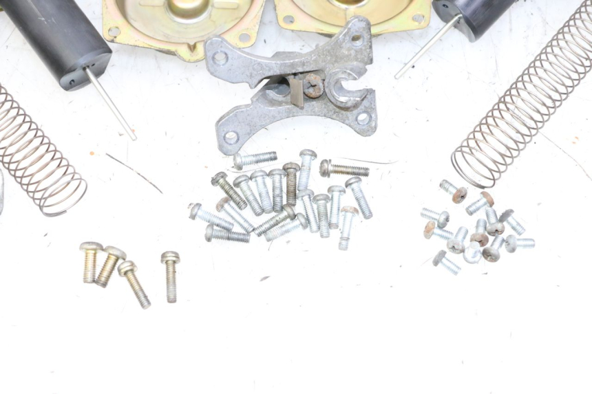 photo de CARBURADOR YAMAHA XJN DIVERSION 600 (2000 - 2003) - Zoom calidad de ocasión