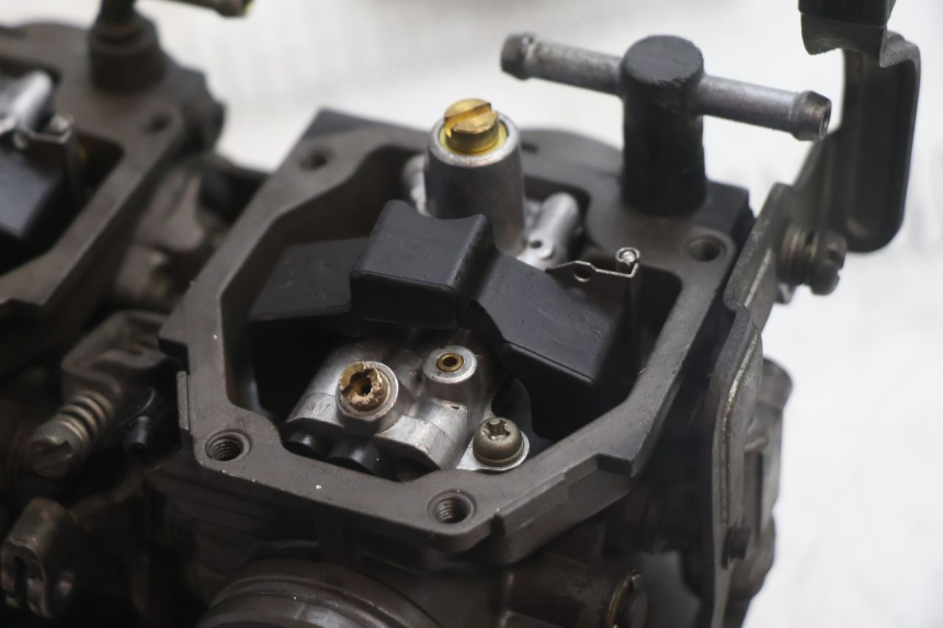 photo de CARBURADOR YAMAHA XV VIRAGO 535 (1988 - 2004) - Zoom sobre los componentes