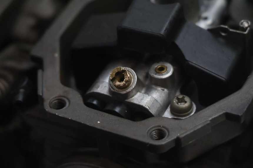 photo de CARBURADOR YAMAHA XV VIRAGO 535 (1988 - 2004) - Primer plano de alta resolución