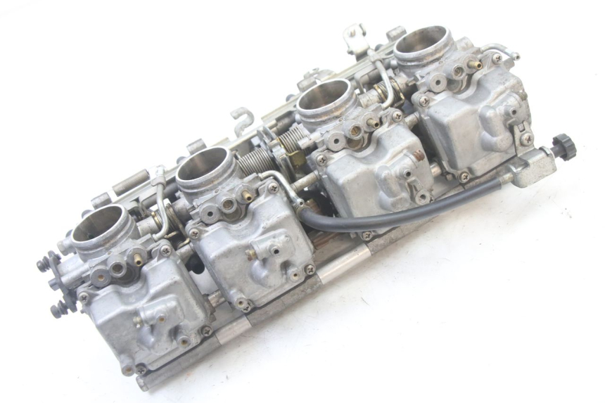 photo de CARBURADOR YAMAHA FZS FAZER 600 (2001 - 2003) - Detalles de los puntos de fijación