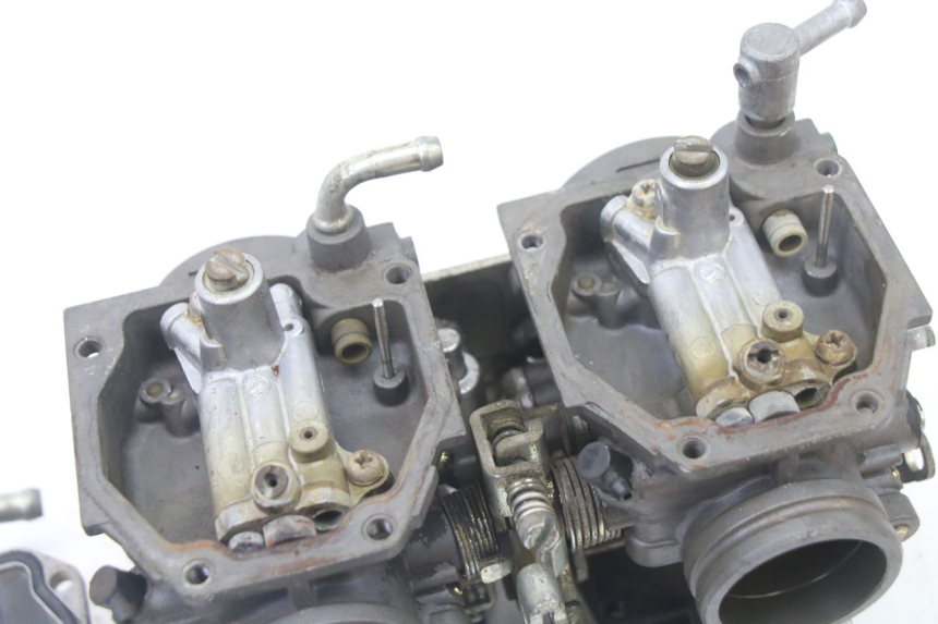 photo de CARBURADOR YAMAHA XV VIRAGO 535 (1988 - 2004) - Primer plano de alta resolución