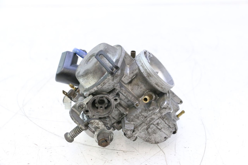 photo de CARBURADOR YAMAHA YP MAJESTY 125 (1998 - 2001) - Primer plano técnico