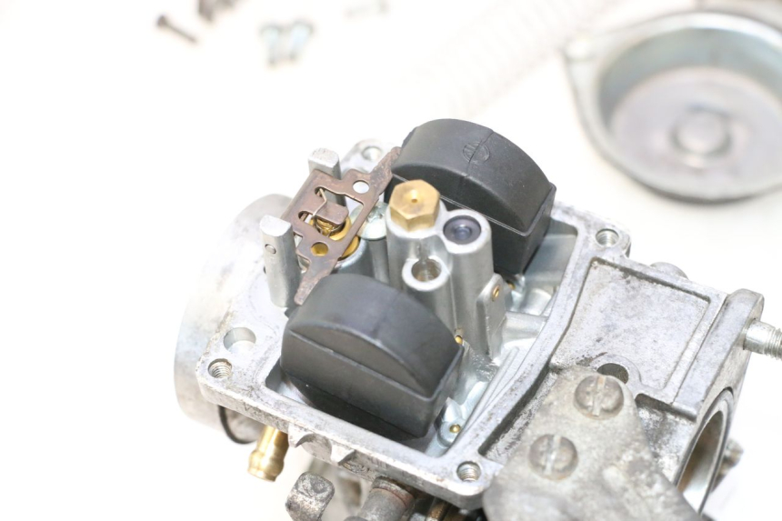 photo de CARBURADOR YAMAHA YP MAJESTY 125 (2002 - 2006) - Zoom estado de uso