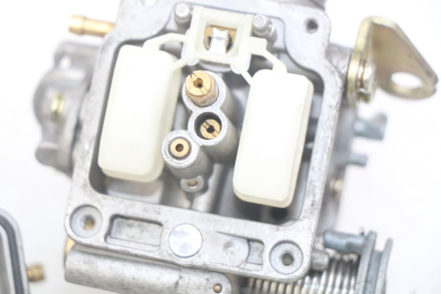 photo de CARBURADOR YIYING YY125T 125 (2006 - 2014) - Inspección visual detallada