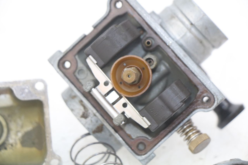 photo de CARBURADOR YAMAHA YZ 80 (1982 - 1983) - Características distintivas
