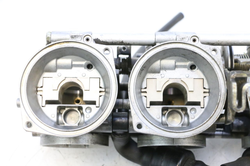 photo de CARBURADOR YAMAHA YZF R GENESIS 750 (1993 - 1998) - Zoom estado de uso
