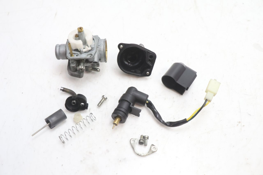photo de CARBURADOR PIAGGIO ZIP 2T 50 (2009 - 2019) - Detalles de los puntos de fijación