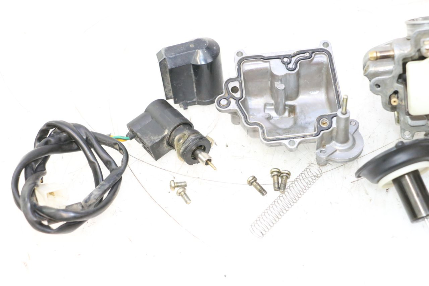 photo de CARBURADOR UNIVERSAL BIKE ZN50QT-11B 50 (2018 - 2021) - Zoom sobre los componentes