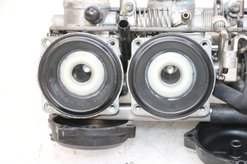 photo de CARBURADOR KAWASAKI ZR 7 750 (1999 - 2004) - Perfil de la pieza de repuesto