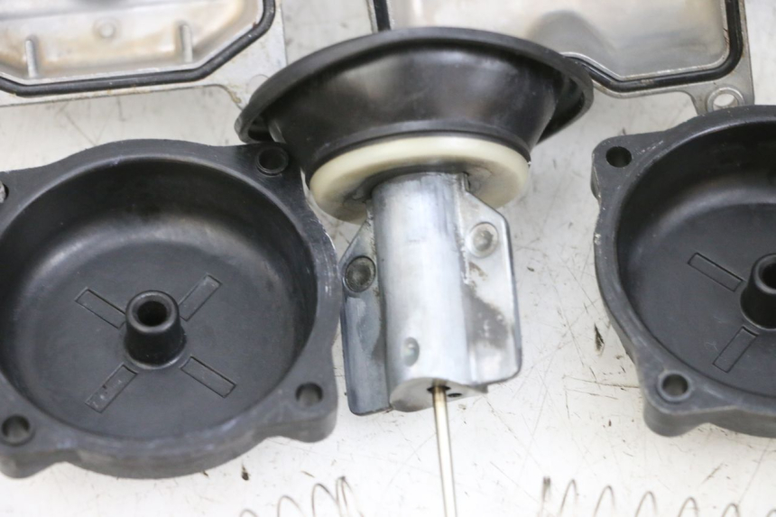 photo de CARBURADOR KAWASAKI ZR 7 750 (1999 - 2004) - Recambio usado revisado
