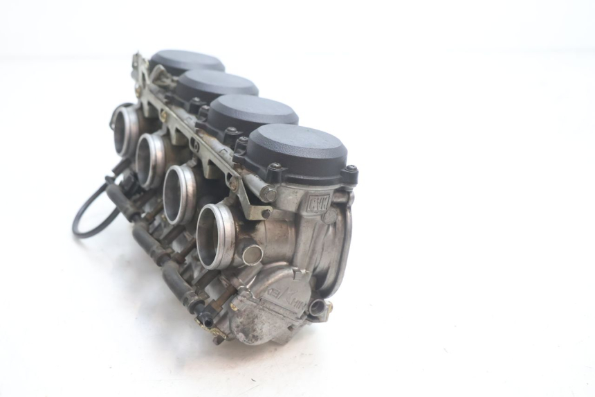photo de CARBURADOR KAWASAKI ZX-6R ZX6R 600 (1995 - 1997) - Primer plano técnico