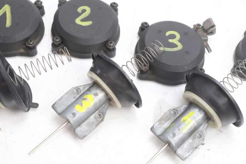 photo de CARBURADOR KAWASAKI ZZR 600 (1995 - 2004) - Zoom calidad de ocasión