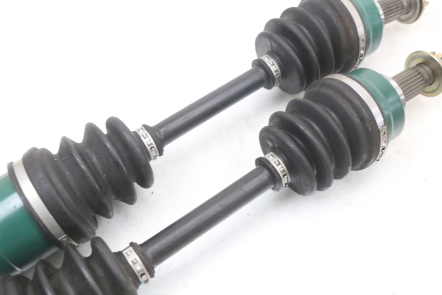 photo de CARDÁN TRASERO HYTRACK HY S 4X4 410 (2013 - 2016) - Zoom sobre los componentes