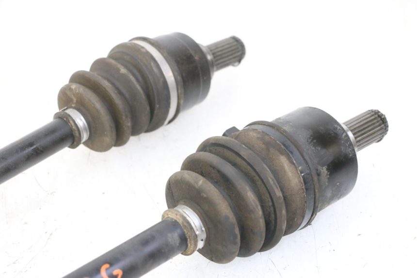 photo de CARDÁN TRASERO YAMAHA YFM GRIZZLY 550 (2008 - 2015) - Detalles de los puntos de fijación