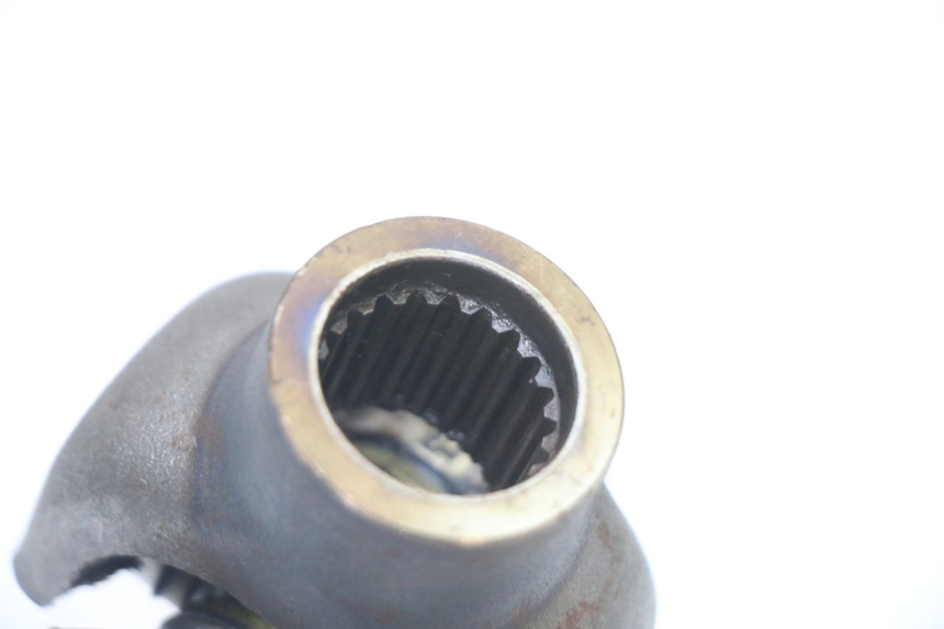 photo de CARDÁN HONDA NTV DEAUVILLE ABS 700 (2007 - 2016) - Detalles de los puntos de fijación