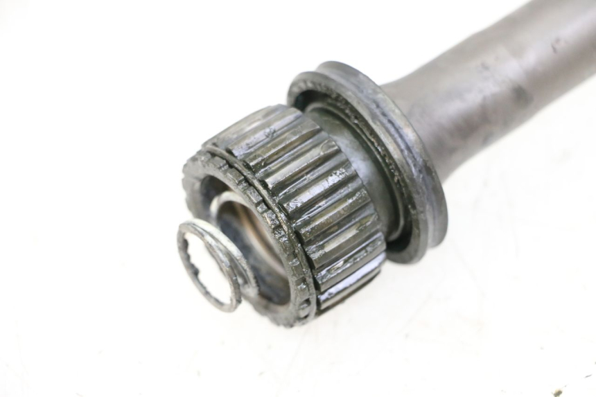 photo de CARDÁN HONDA ST PAN EUROPEAN 1300 (2002 - 2013) - Primer plano técnico