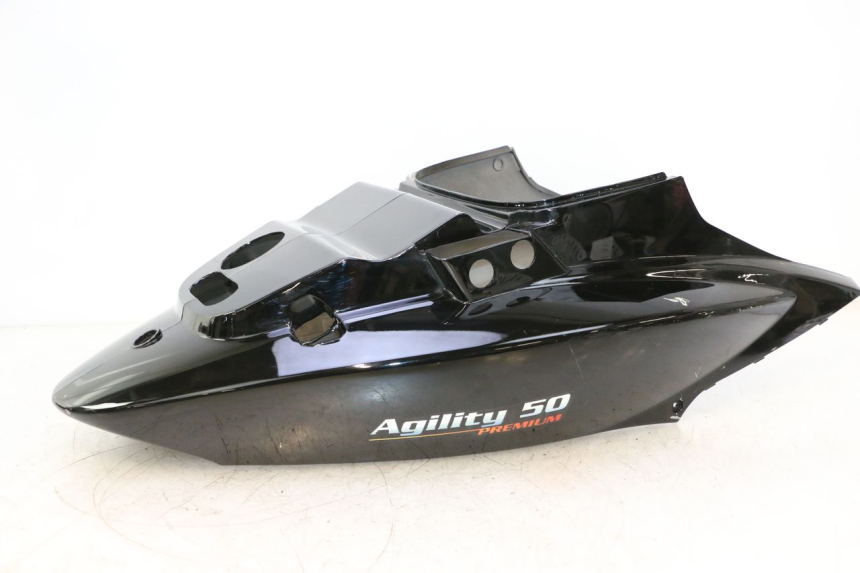 photo de CARENADO TRASERO KYMCO AGILITY 4T 10" 50 (2005 - 2018) - Características distintivas