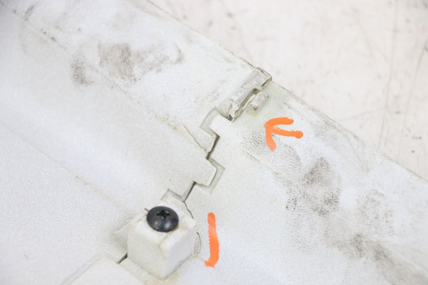 photo de CARENADO TRASERO KYMCO AGILITY 4T 50 (2018 - 2022) - Zoom estado de uso