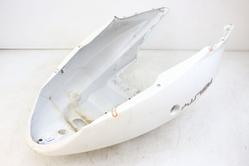 photo de CARENADO TRASERO KYMCO AGILITY 4T 50 (2018 - 2022) - Primer plano técnico