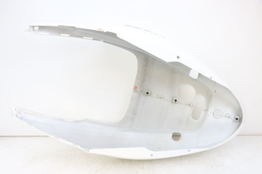 photo de CARENADO TRASERO KYMCO AGILITY 4T 50 (2018 - 2022) - Primer plano técnico