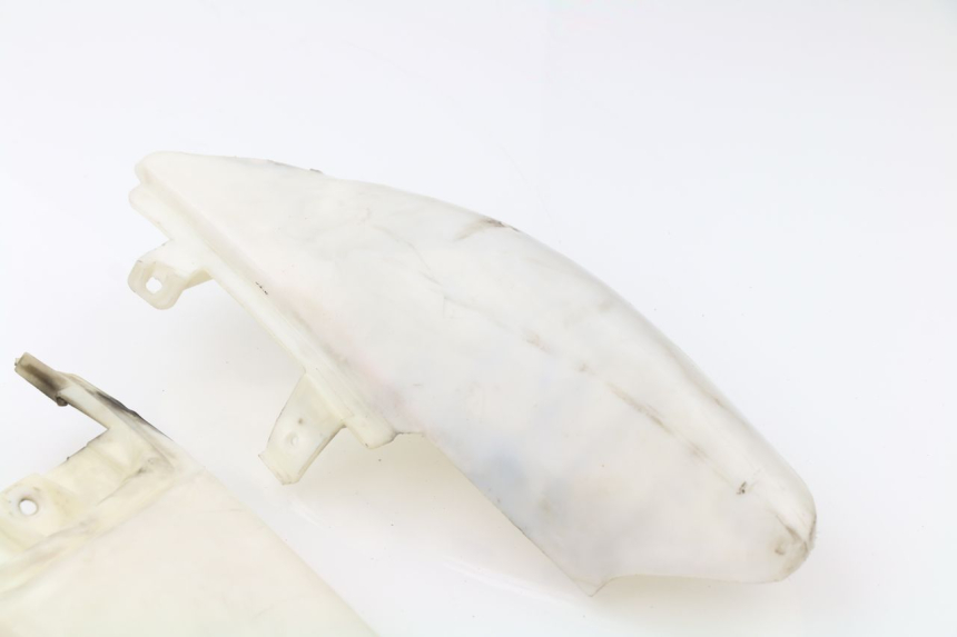 photo de CARENADO TRASERO APOLLO DIRT BIKE 125 (2010 - 2018) - Características distintivas