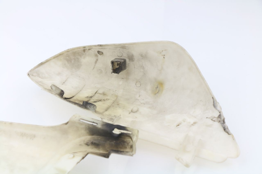 photo de CARENADO TRASERO APOLLO DIRT BIKE 125 (2010 - 2018) - Primer plano técnico