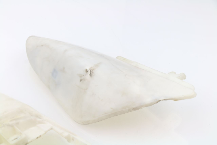 photo de CARENADO TRASERO APOLLO DIRT BIKE 125 (2010 - 2018) - Marcados y referencias originales