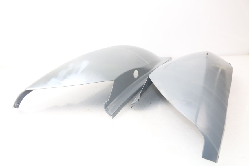 photo de CARENADO TRASERO APRILIA ATLANTIC 125 (2003 - 2009) - Enfoque en la estructura