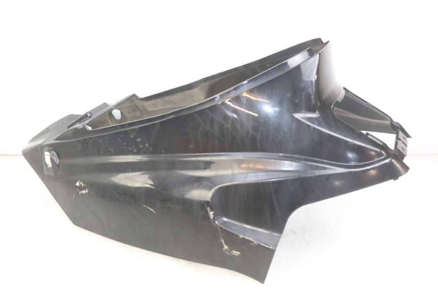 photo de CARENADO TRASERO PGO BIG MAX 50 (2001 - 2009) - Detalles de los puntos de fijación