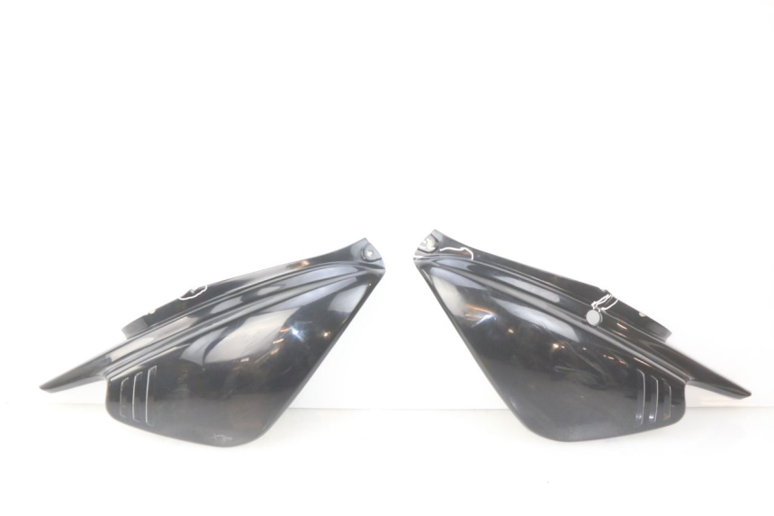 photo de CARENADO TRASERO MBK BOOSTER NEXT GENERATION 50 (2004 - 2007) - Vista principal