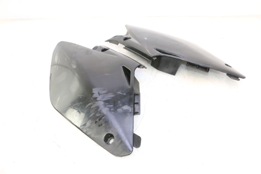 photo de CARENADO TRASERO HM HONDA CRM DERAPAGE RR 50 (2006 - 2017) - Primer plano técnico