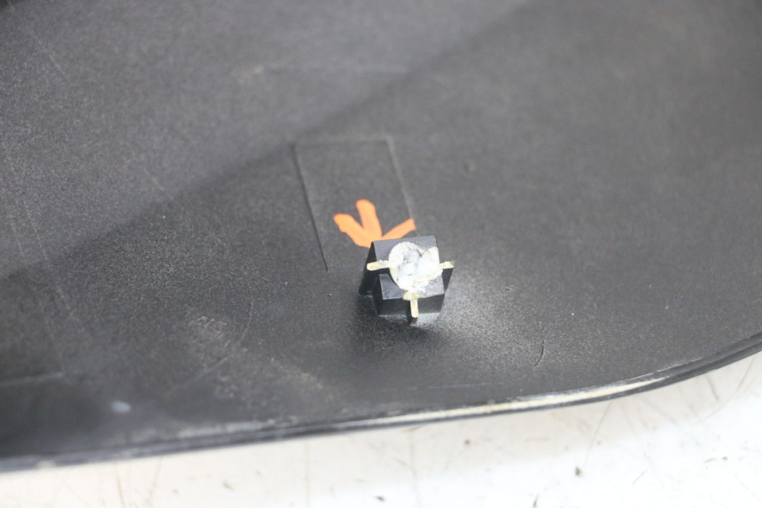 photo de CARENADO TRASERO KYMCO DINK 4T 50 (2007 - 2018) - Características distintivas