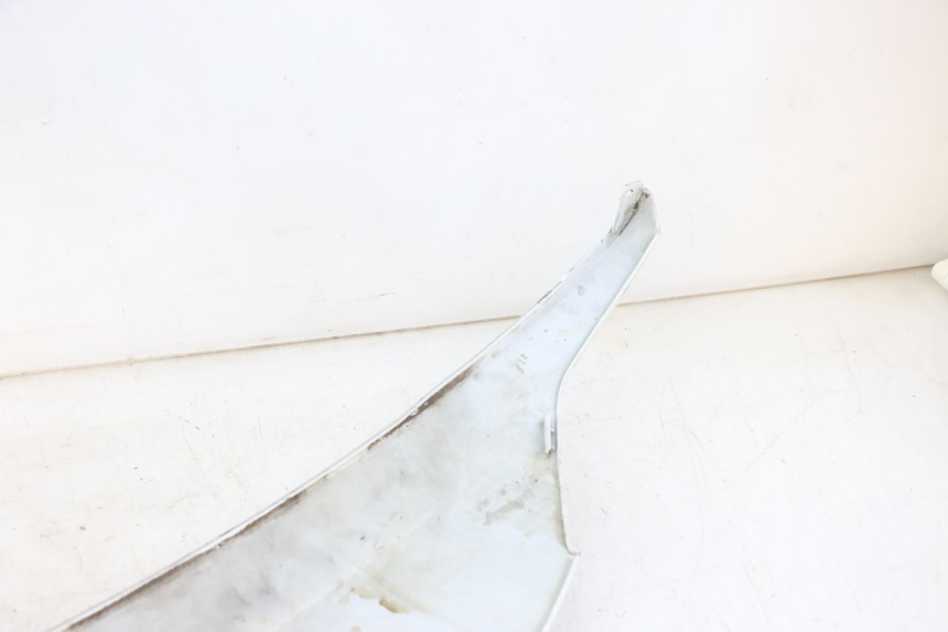 photo de CARENADO TRASERO SYM FIDDLE 3 III 125 (2014 - 2020) - Primer plano de alta resolución