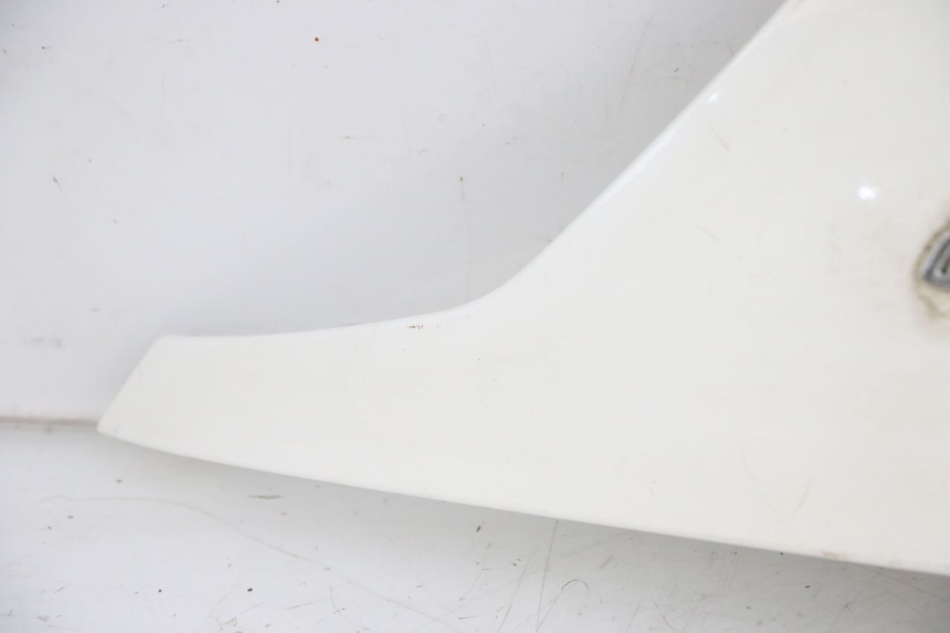 photo de CARENADO TRASERO SYM FIDDLE 3 III 125 (2014 - 2020) - Detalles de los puntos de fijación