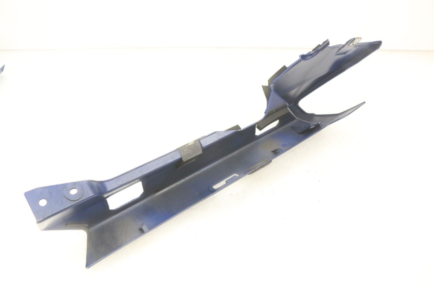 photo de CARENADO TRASERO YAMAHA FJR ABS 1300 (2016 - 2020) - Ángulo de visión alternativo