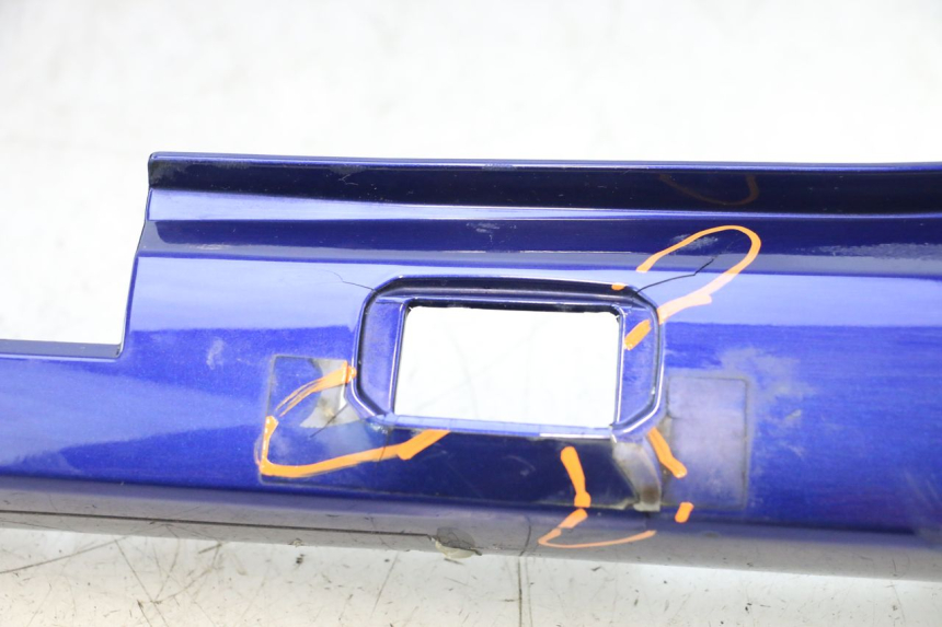 photo de CARENADO TRASERO YAMAHA FJR 1300 (2001 - 2005) - Detalles de los puntos de fijación
