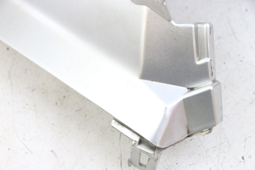 photo de CARENADO TRASERO HONDA FJS SILVERWING SILVER WING 600 (2001 - 2010) - Zoom estado de uso