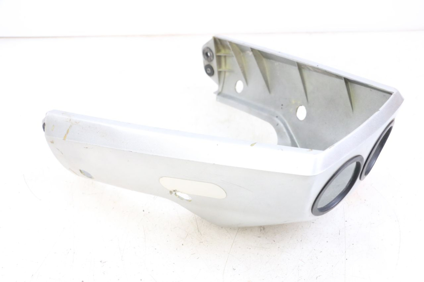 photo de Carenado trasero HYOSUNG GF 125 (2001 - 2005) - Primer plano técnico