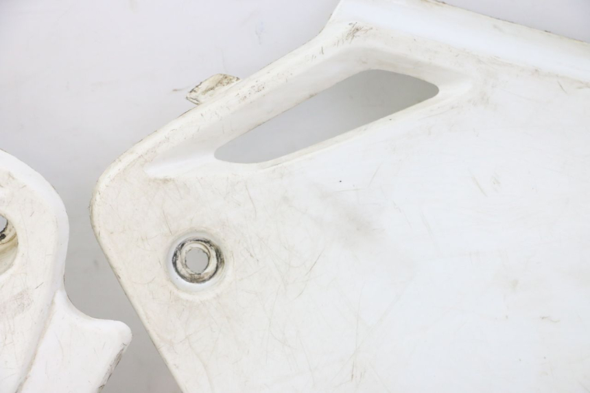 photo de CARENADO TRASERO HONDA CR 85 (2003 - 2007) - Zoom sobre los componentes