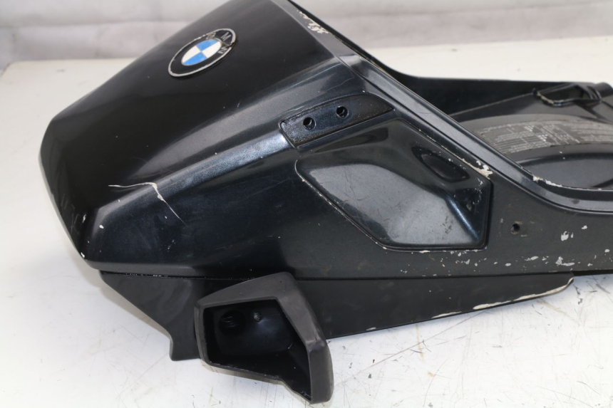 photo de CARENADO TRASERO BMW K LT ABS 1100 (1990 - 1996) - Zoom sobre los componentes