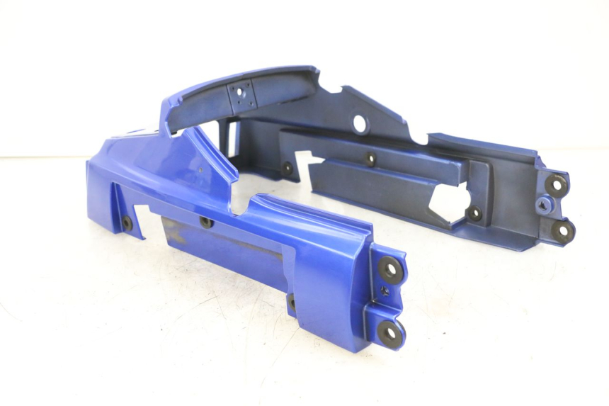 photo de CARENADO TRASERO KAWASAKI GTR 1000 (1994 - 2004) - Otra perspectiva