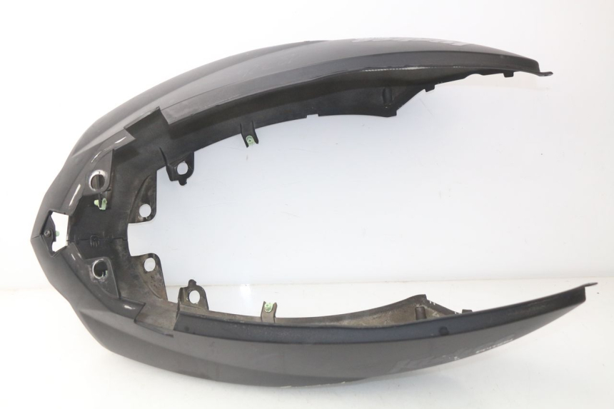 photo de CARENADO TRASERO PEUGEOT KISBEE 2T 50 (2010 - 2017) - Primer plano técnico