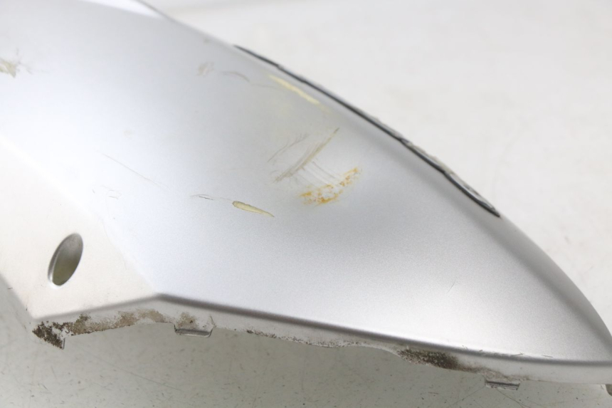 photo de CARENADO TRASERO PEUGEOT KISBEE 2T 50 (2010 - 2017) - Detalle de la pieza