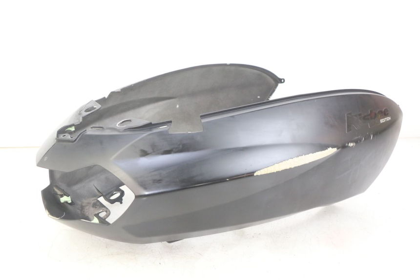 photo de CARENADO TRASERO PEUGEOT KISBEE 2T 50 (2018 - 2022) - Vista principal