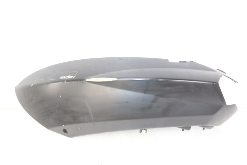 photo de CARENADO TRASERO PEUGEOT KISBEE 2T 50 (2018 - 2022) - Enfoque en la estructura